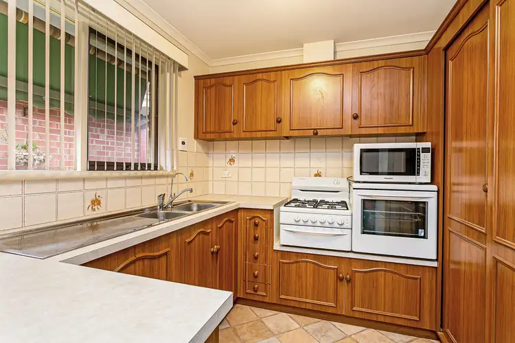 Second view of Homely house listing, 2/9 Hansen Court, West Lakes Shore SA 5020