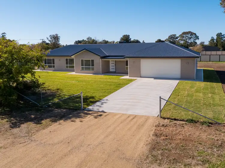 70 Webbs Siding Road, Narromine NSW 2821