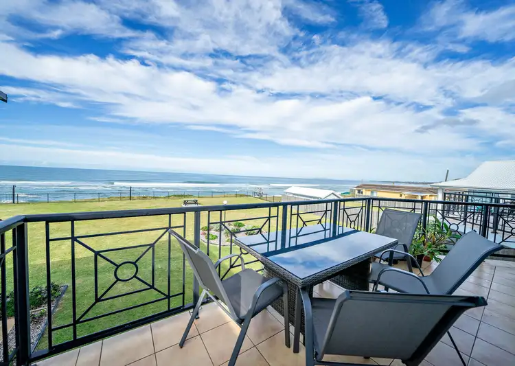 17/32 Lewis Street, Old Bar NSW 2430