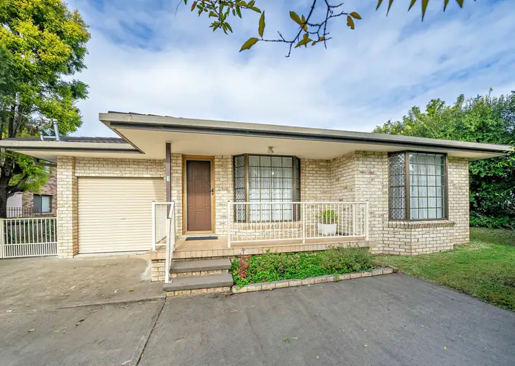 Second view of Homely villa listing, 1/286 Victoria Street, Taree NSW 2430