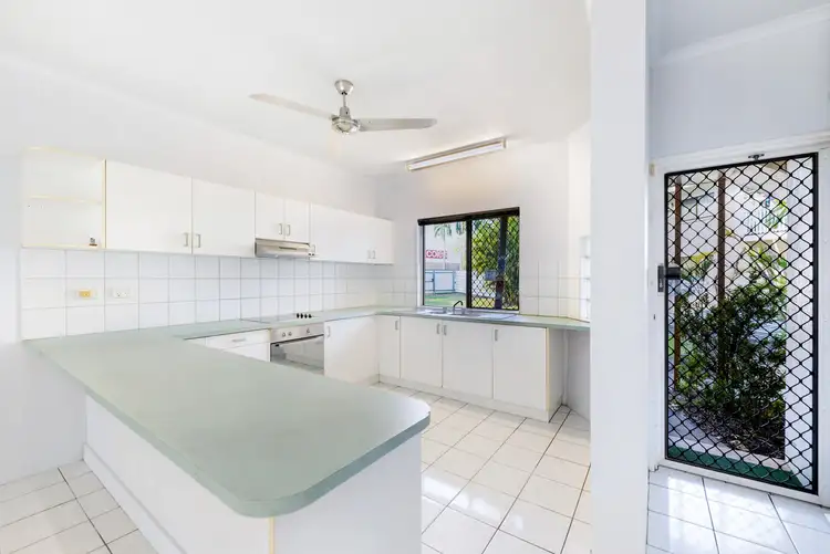2/21 Lorna Lim Terrace, Driver NT 830