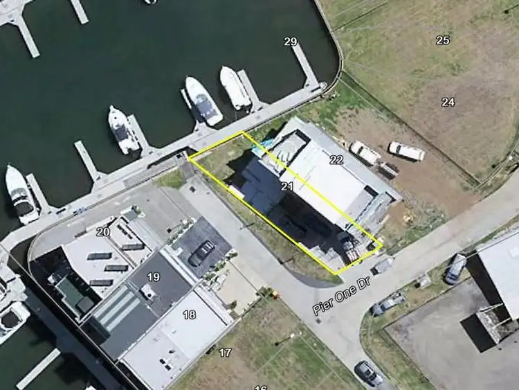 21 Pier Drive, Patterson Lakes VIC 3197