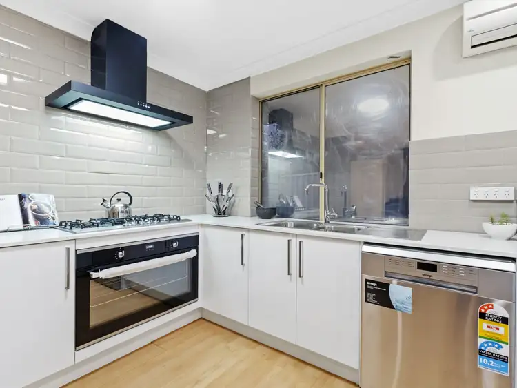 Seventh view of Homely house listing, 3 The Ridgeway, Swan View WA 6056