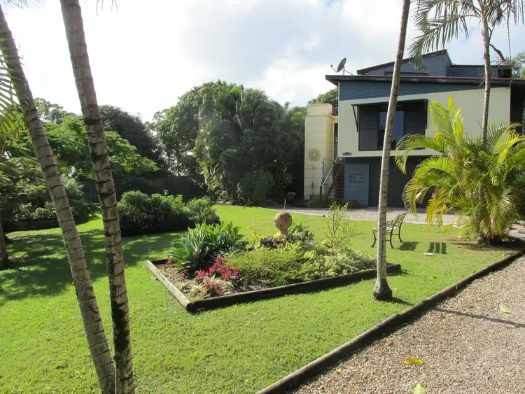Second view of Homely house listing, 4 Quail Place, Macleay Island QLD 4184