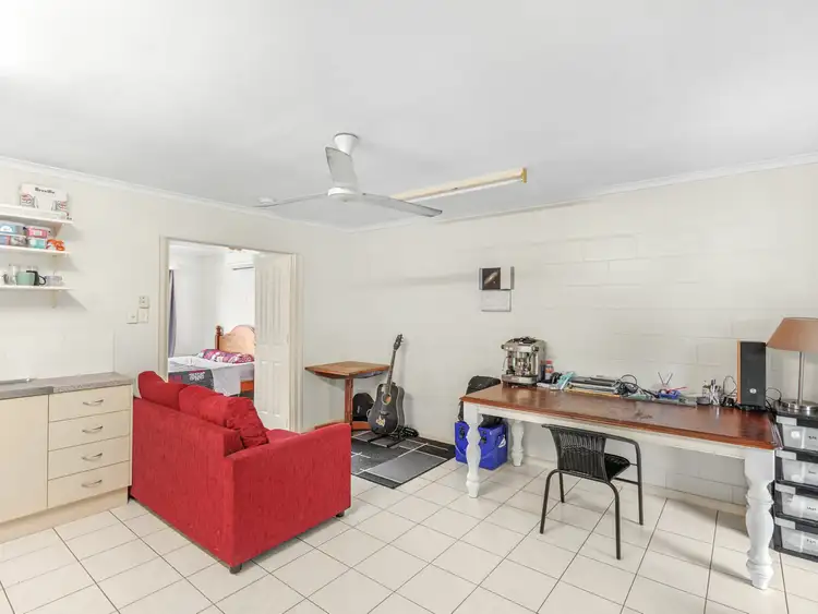 Second view of Homely unit listing, 14/6 McPherson Close, Edge Hill QLD 4870