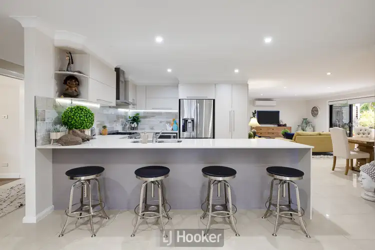 Third view of Homely house listing, 5 Avery Close, Kilaben Bay NSW 2283