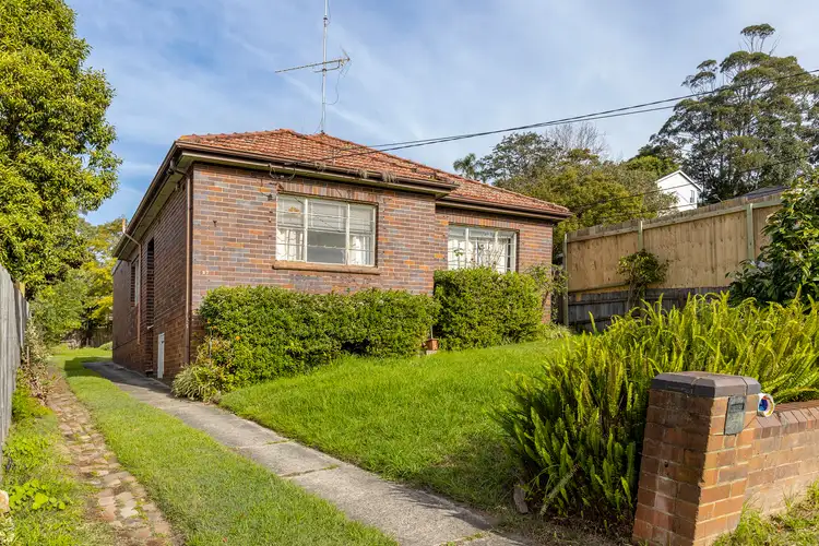 Second view of Homely house listing, 27 Gulliver Street, Brookvale NSW 2100
