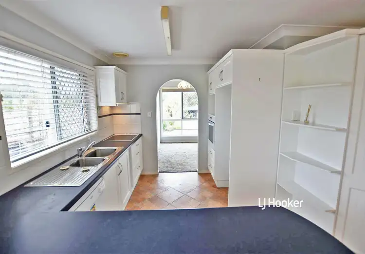 Second view of Homely house listing, 6 Poplar Place, Kallangur QLD 4503