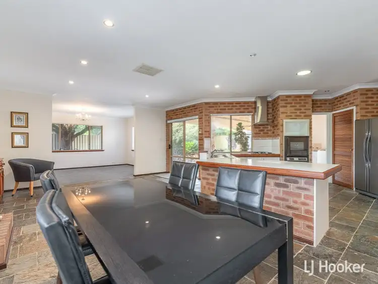 Sixth view of Homely house listing, 4 Argyle Court, Thornlie WA 6108