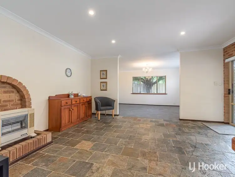 Seventh view of Homely house listing, 4 Argyle Court, Thornlie WA 6108