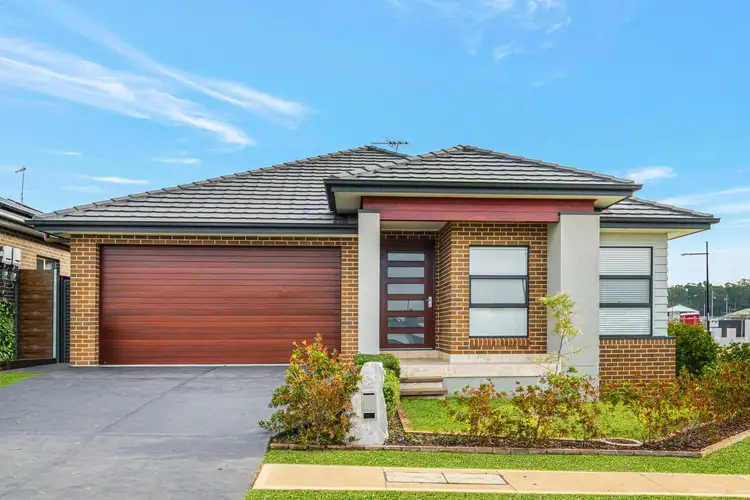 2 Madigan Street, Oran Park NSW 2570