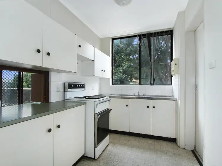 Third view of Homely apartment listing, 15/2-4 Wiseman Avenue, Wollongong NSW 2500