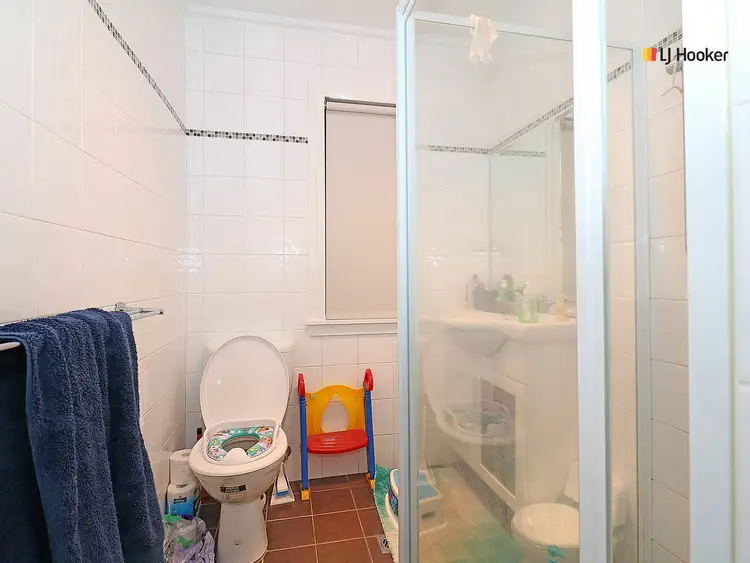 Fifth view of Homely house listing, 32 Mckell Avenue, Mount Austin NSW 2650