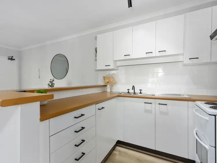 Third view of Homely apartment listing, 25/54 Glencoe Street, Sutherland NSW 2232