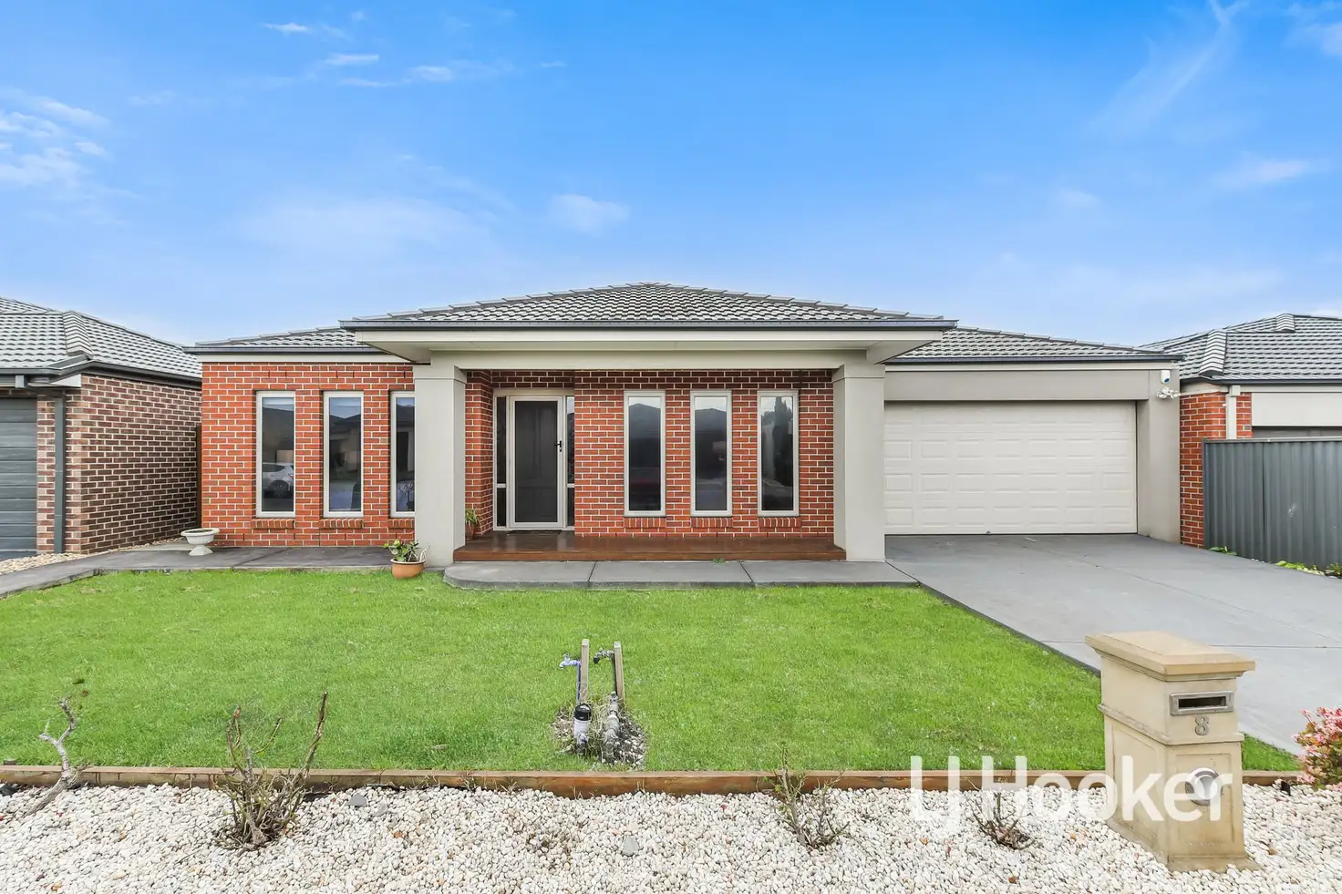 Main view of Homely house listing, 8 Bankton Avenue, Cranbourne East VIC 3977