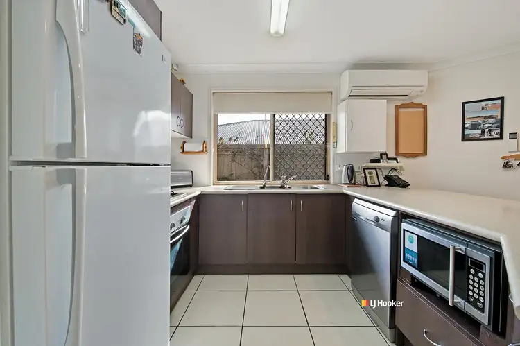 Fifth view of Homely house listing, 7 Camryn Court, Kallangur QLD 4503