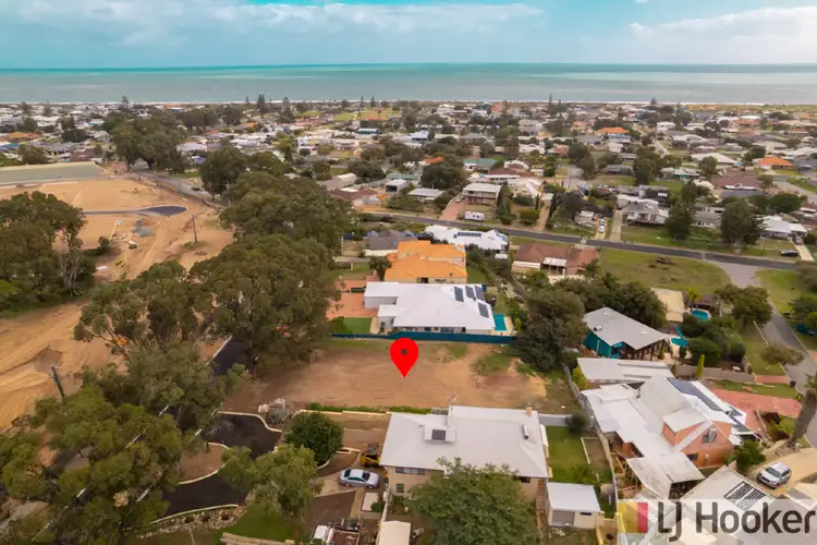 42 Madora Beach Road, Madora Bay WA 6210