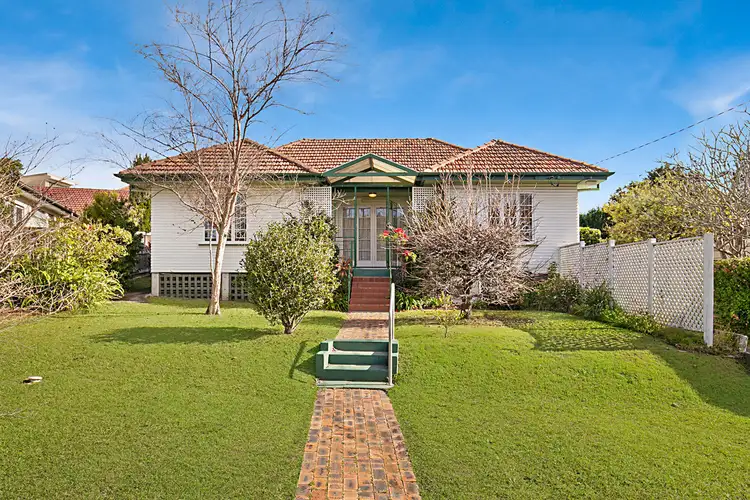 135 Buena Vista Avenue, Coorparoo QLD 4151