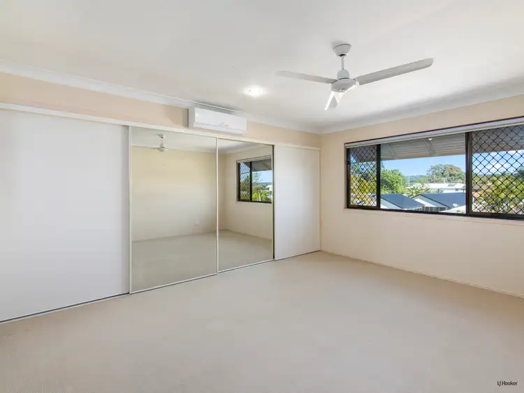 Third view of Homely semi-detached listing, 2/5 Cypress Terrace, Palm Beach QLD 4221