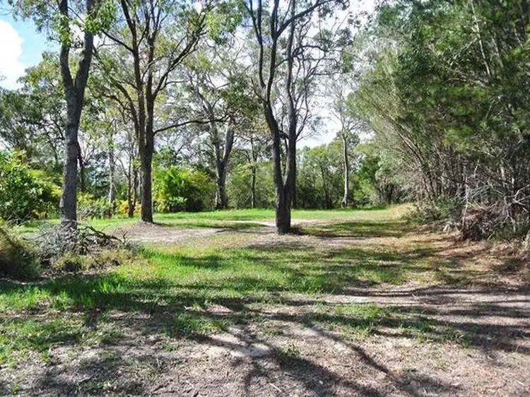 40 Scotts Road, Macleay Island QLD 4184