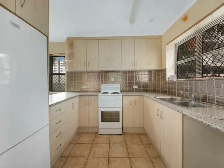 Fifth view of Homely unit listing, Unit 1/83-85 Auckland Street, Gladstone Central QLD 4680