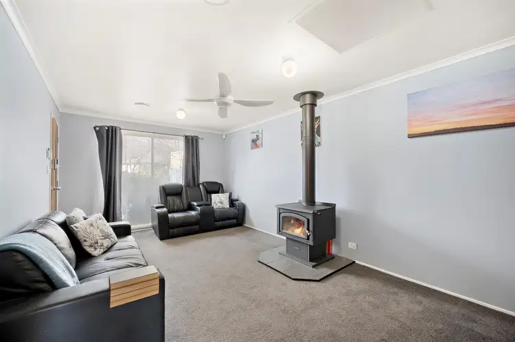 Fifth view of Homely house listing, 7 Brockway Circuit, Banks ACT 2906