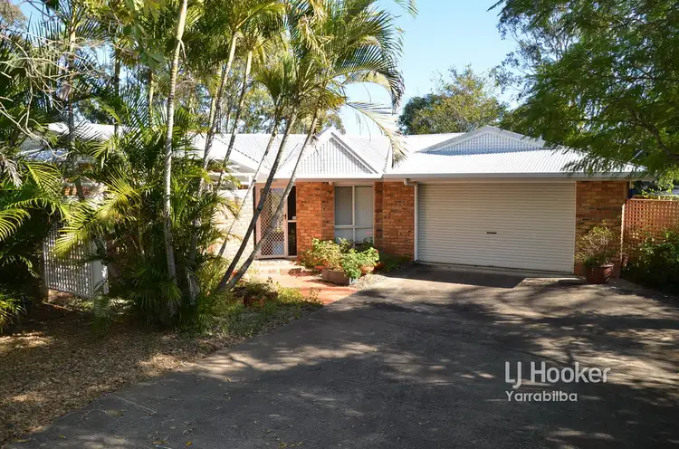 8-10 Brooks Drive, Kooralbyn QLD 4285