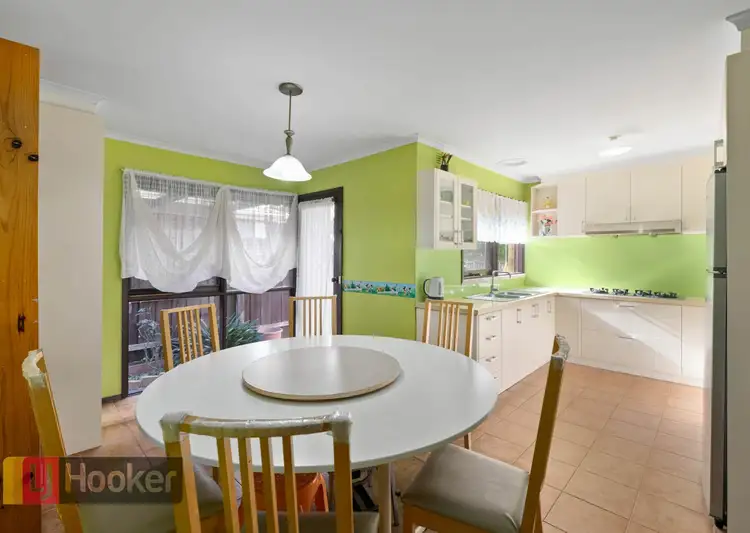 Fourth view of Homely house listing, 6 Bundeena avenue, Keysborough VIC 3173