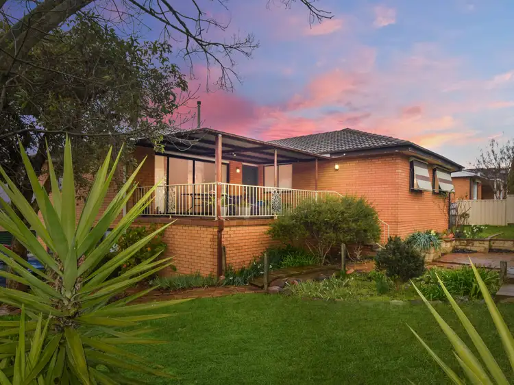 43 Fontenoy Street, Young NSW 2594