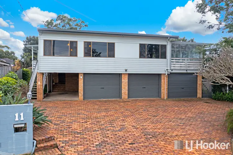 11 Lake View Drive, Thornlands QLD 4164