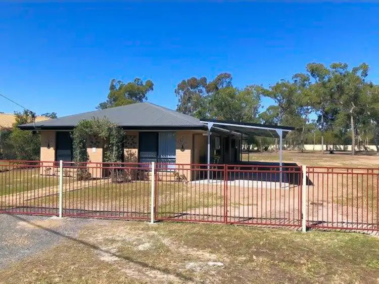 33 Brianna Court, Oakhurst QLD 4650