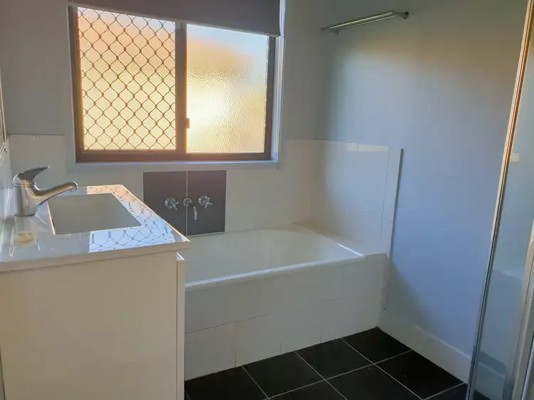 Sixth view of Homely house listing, 33 Brianna Court, Oakhurst QLD 4650