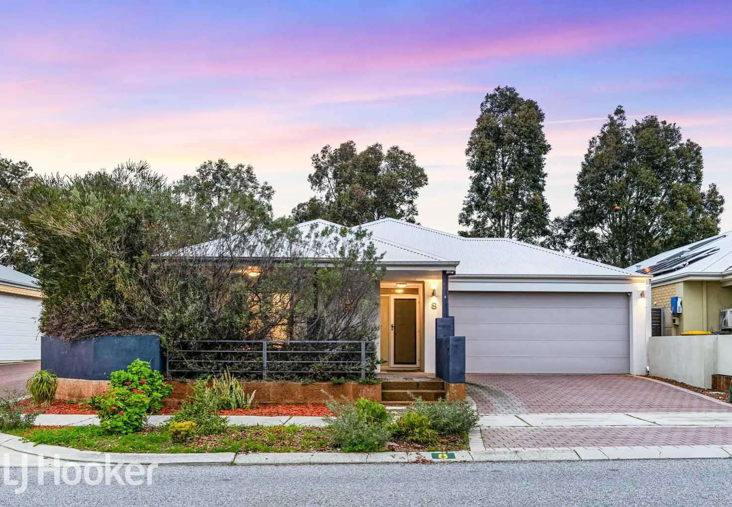 Main view of Homely house listing, 8 Barrington Avenue, Champion Lakes WA 6111