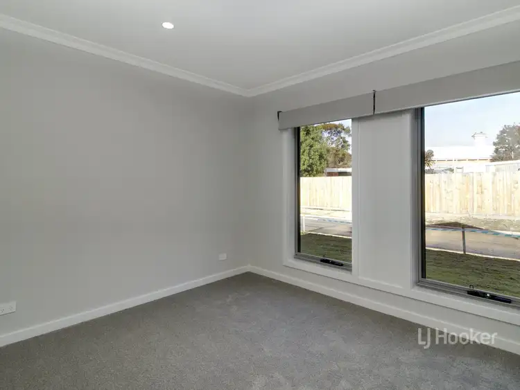 Seventh view of Homely house listing, 1 Bryan Place, East Bairnsdale VIC 3875