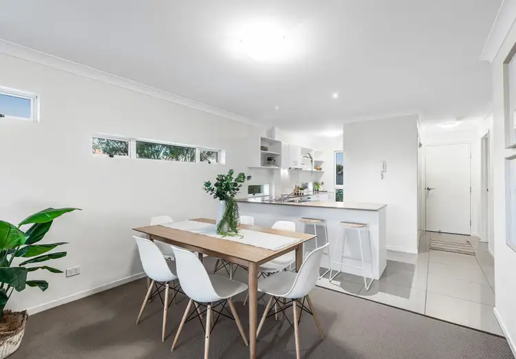 Sixth view of Homely apartment listing, Unit 10/888 Wynnum Road, Cannon Hill QLD 4170