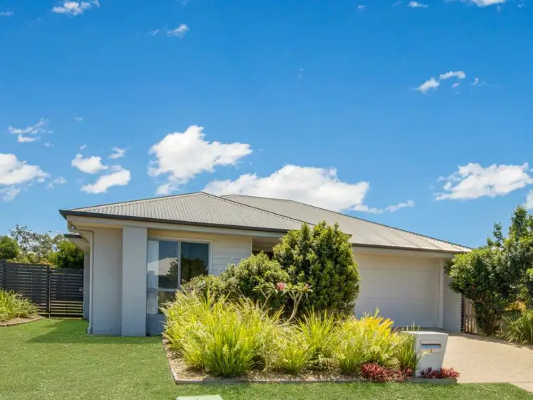 2 Wabby Street, Boyne Island QLD 4680
