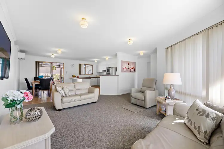 Second view of Homely house listing, 6/9 Eric Fenning Drive, Surf Beach NSW 2536