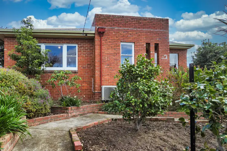 1/8 Walker Street, Rosetta TAS 7010