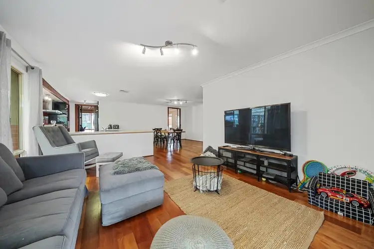 Seventh view of Homely house listing, 16 Laguna Green, Jandakot WA 6164