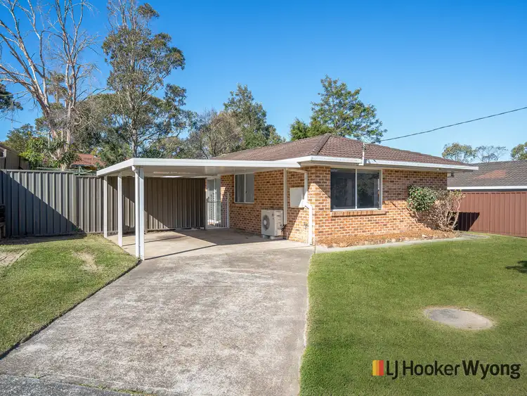 Main view of Homely house listing, 10 Oakehampton Court, Bateau Bay NSW 2261