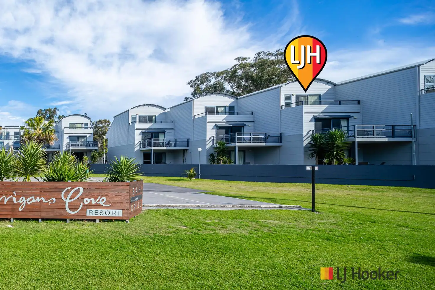 Main view of Homely studio listing, Unit 211A/202-208 Beach Road, Batehaven NSW 2536