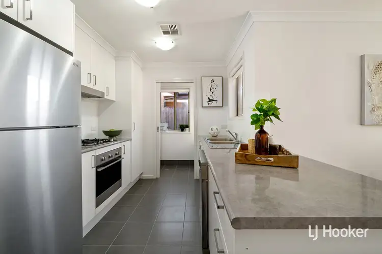 Fifth view of Homely house listing, 38 Hilda Kincaid Crescent, Macgregor ACT 2615