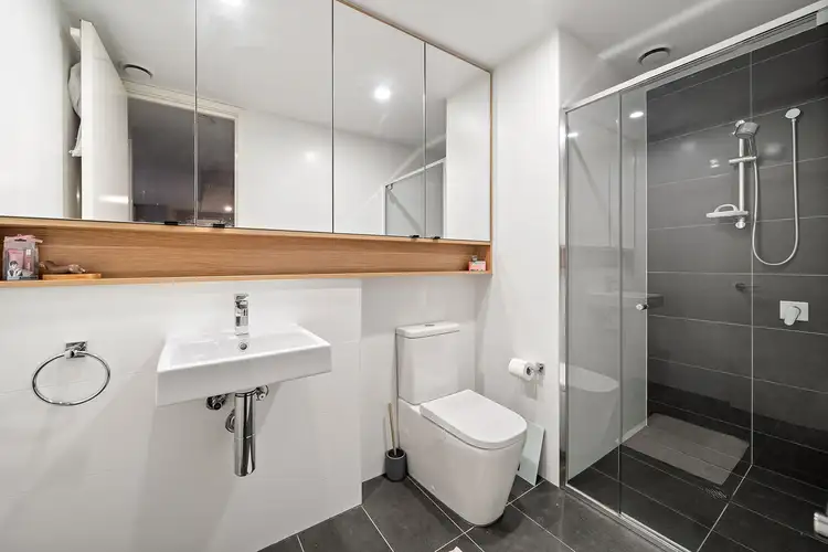 Sixth view of Homely unit listing, 3/115 Canberra Avenue, Griffith ACT 2603