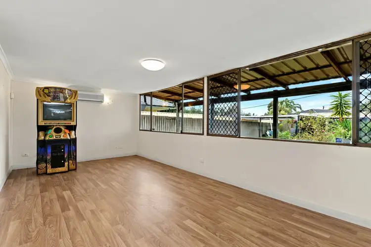 Fourth view of Homely house listing, 7 Plumridge Way, South Lake WA 6164