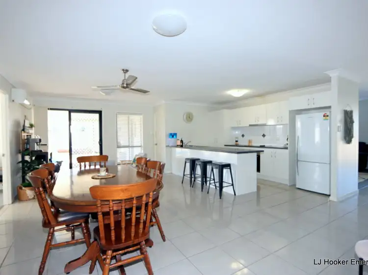 Fifth view of Homely house listing, 11 Singleton Crt, Emerald QLD 4720