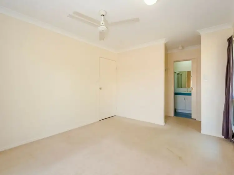 Fifth view of Homely house listing, 4 Clearview Court, Tannum Sands QLD 4680