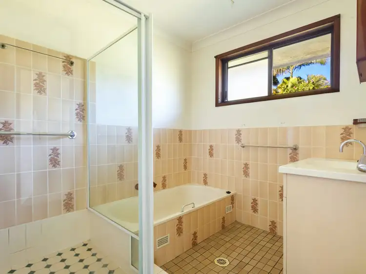 Sixth view of Homely house listing, 9 Kooringa Court, Ocean Shores NSW 2483