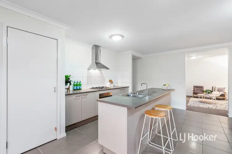 Fifth view of Homely house listing, 10 Trigg Way, Point Cook VIC 3030