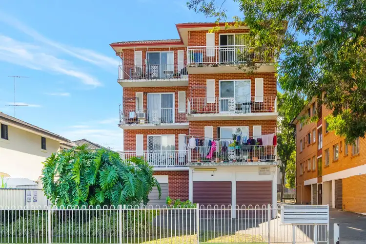 11/35 Carramar Avenue, Carramar NSW 2163