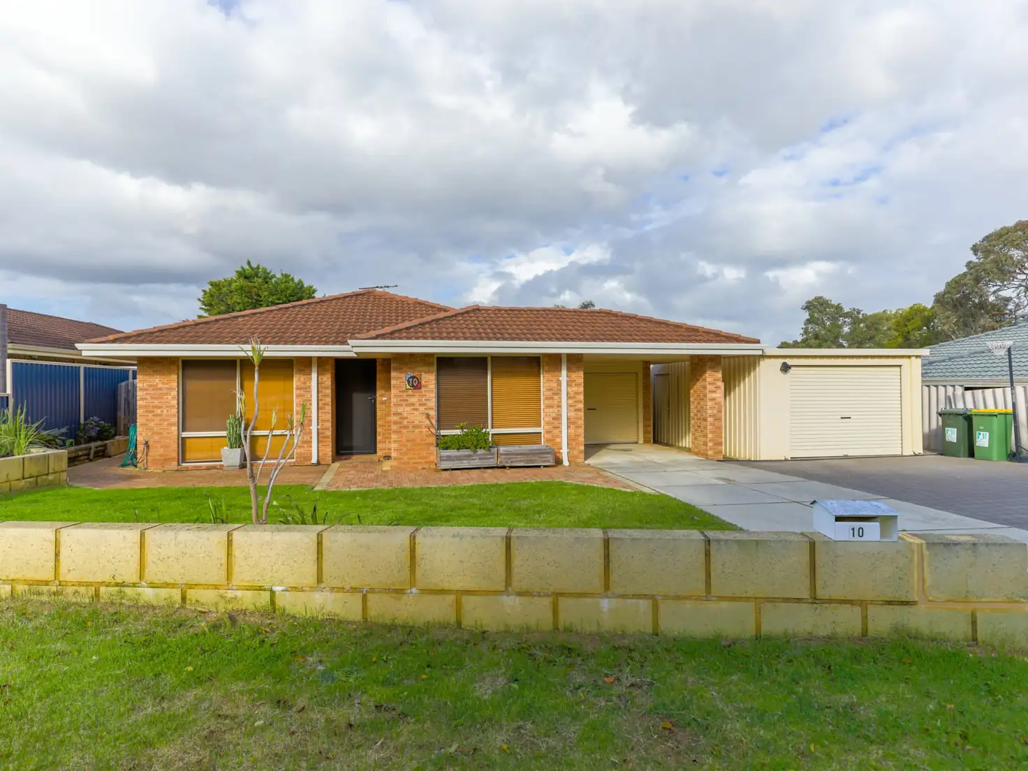 Main view of Homely house listing, 10 Shaw Mews, Leda WA 6170